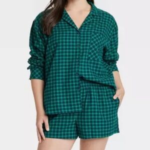 Target Green Plaid Flannel Long Sleeve Top and Shorts Pajama Set